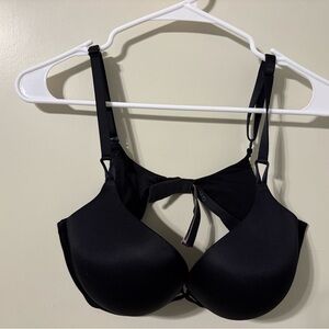 Victoria’s Secret Bombshell Plunge black 38C